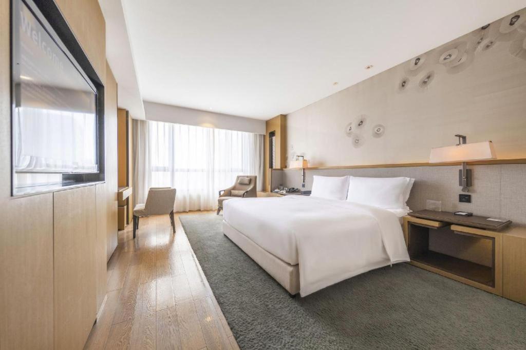 The East Hotel Ханчжоу Экстерьер фото