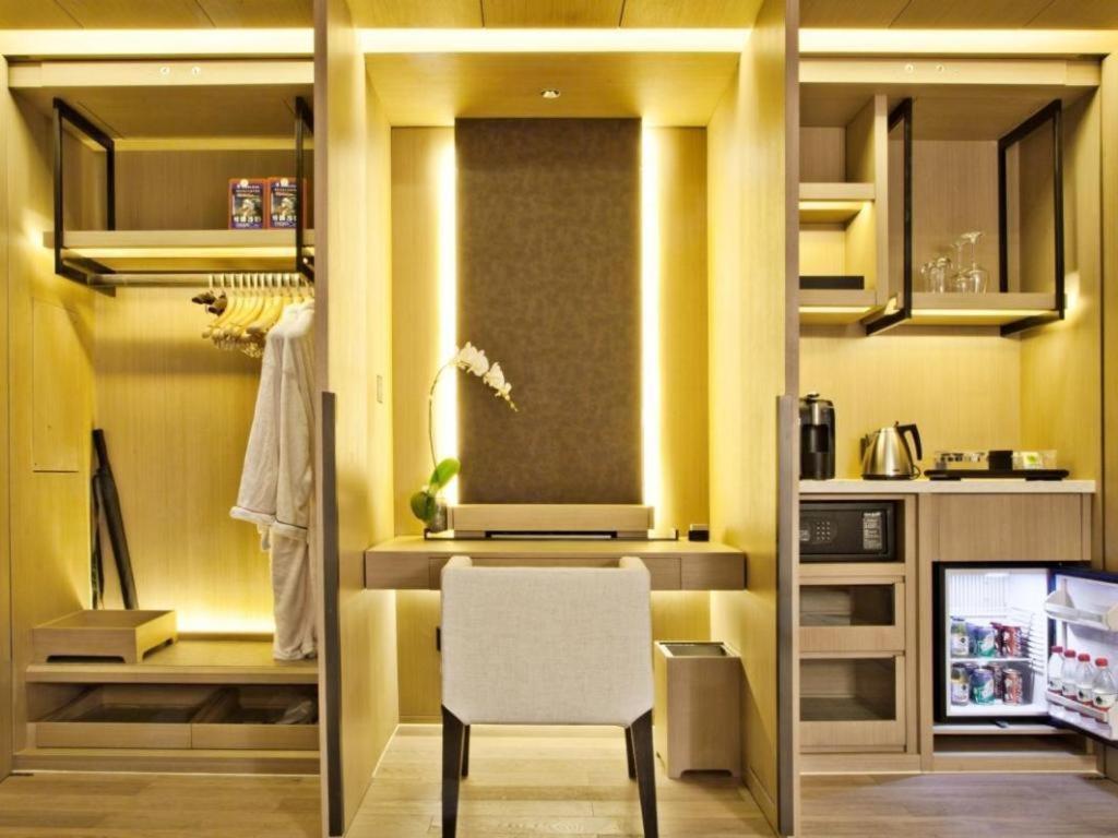 The East Hotel Ханчжоу Экстерьер фото