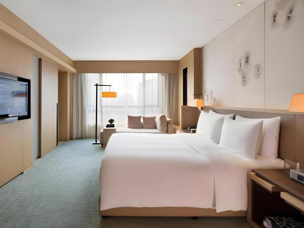 The East Hotel Ханчжоу Экстерьер фото